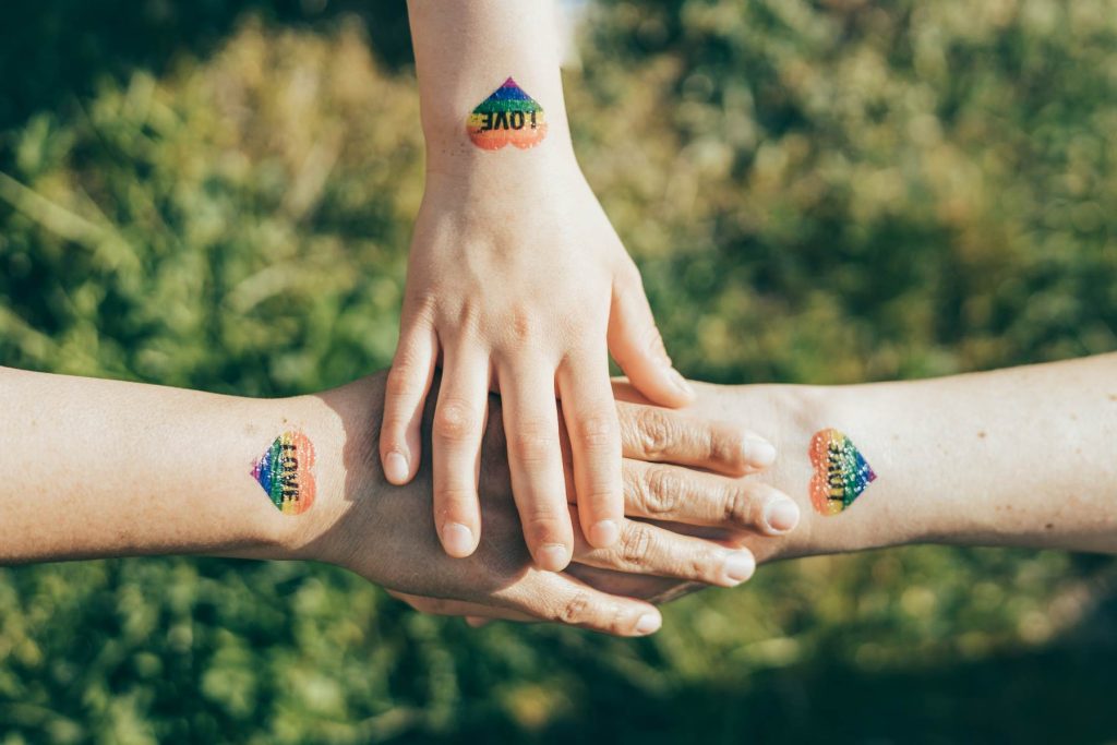 manos-unidas-lanamovil